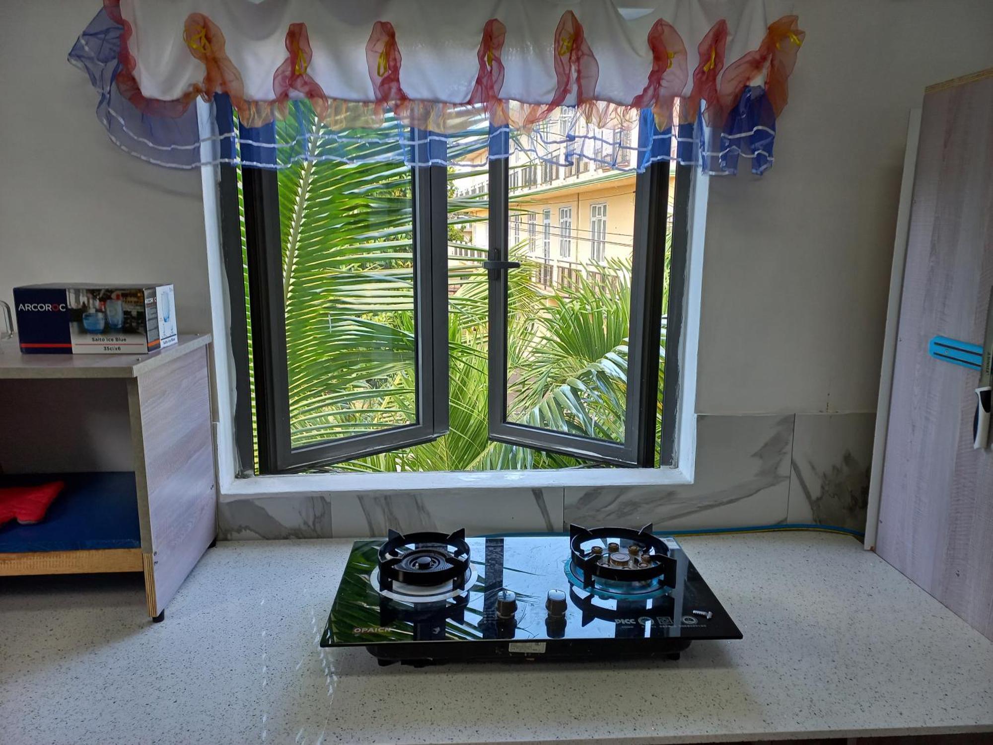 Open Air Cafe & Apartments 路易港 客房 照片