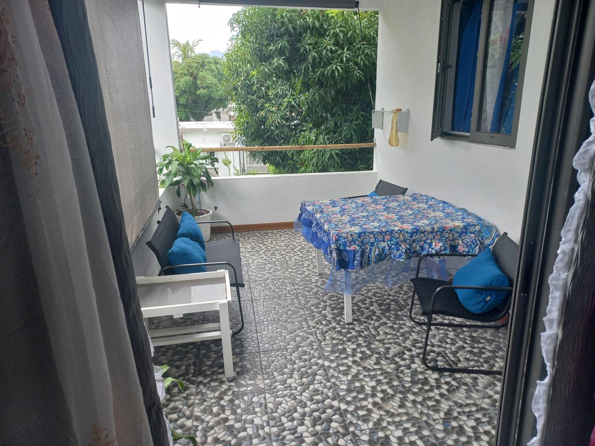 Open Air Cafe & Apartments 路易港 客房 照片