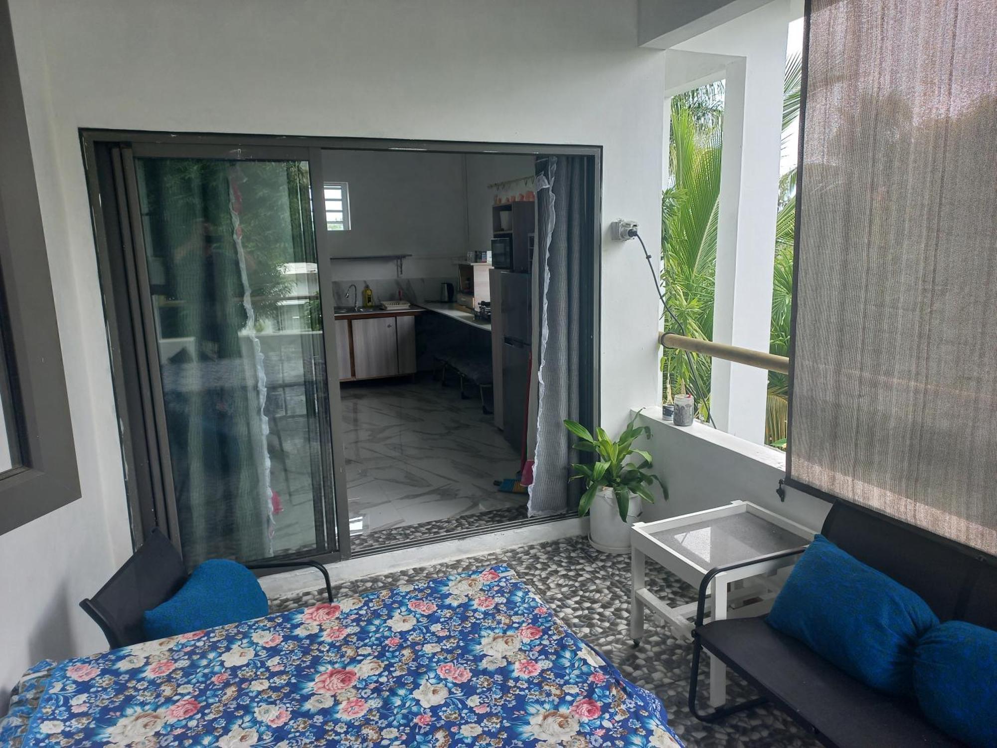 Open Air Cafe & Apartments 路易港 客房 照片