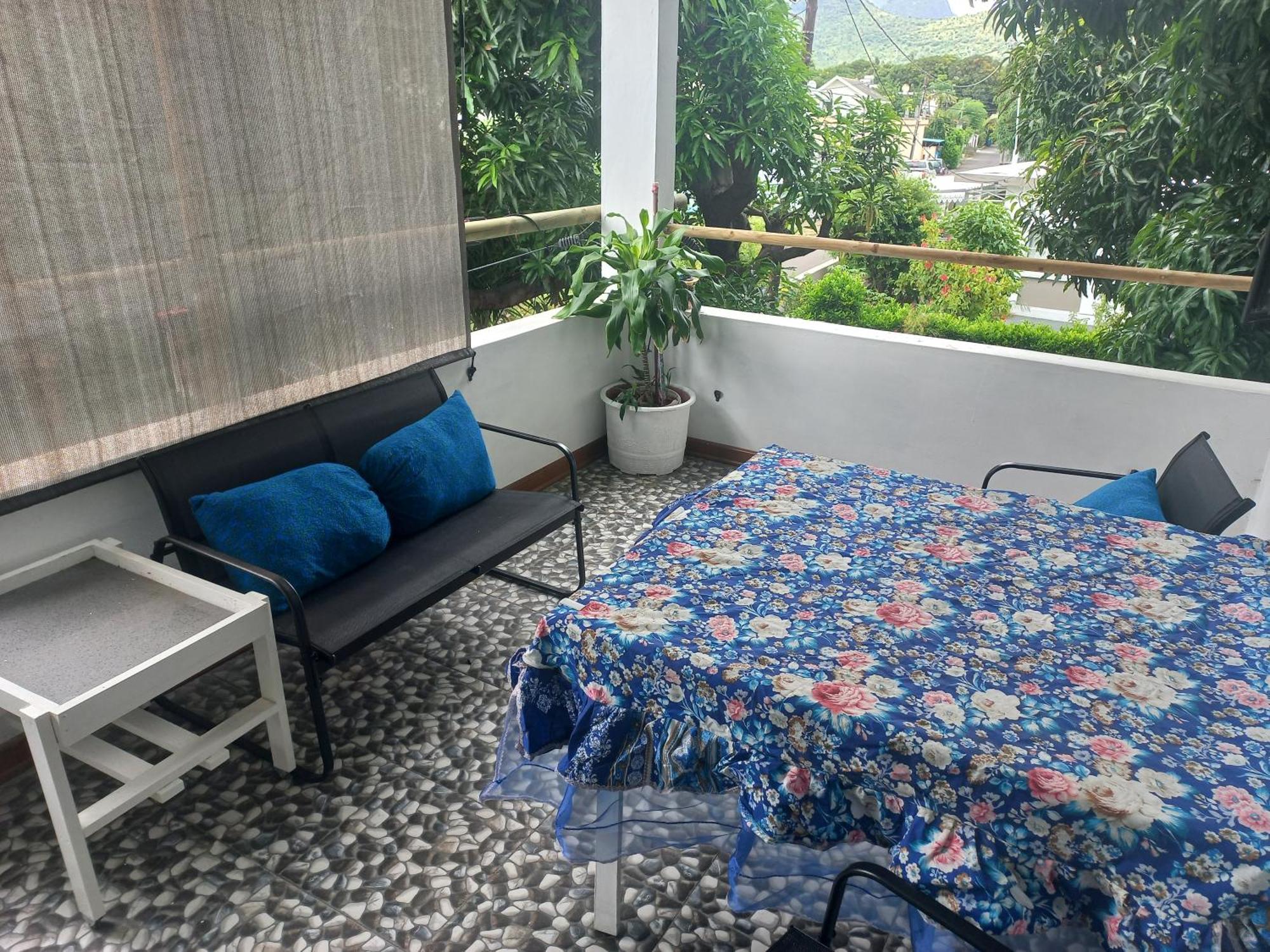 Open Air Cafe & Apartments 路易港 客房 照片